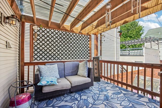 3819 N Kilpatrick Avenue, Chicago, IL 60641