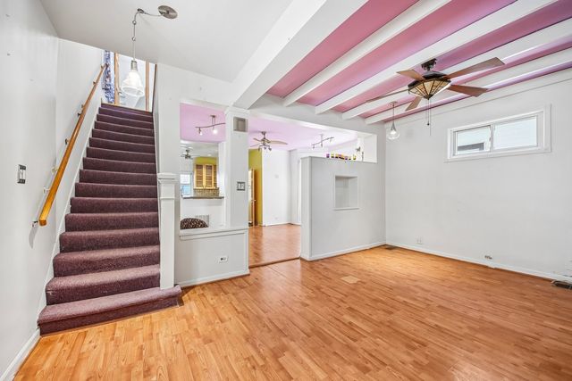3819 N Kilpatrick Avenue, Chicago, IL 60641