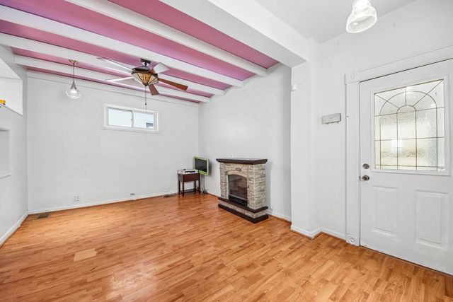 3819 N Kilpatrick Avenue, Chicago, IL 60641