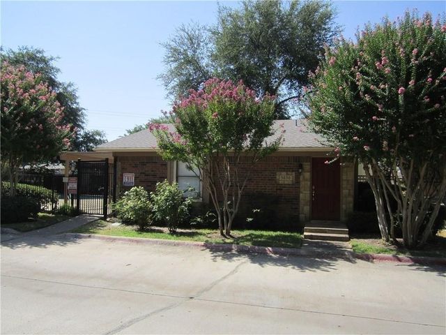 5700 Cedar Creek Drive, Benbrook, TX 76109