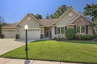 2108 Ravenswood ROAD, Burlington, WI 53105