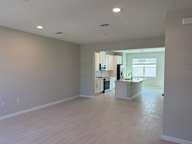 611 POTHOS STREET, Apopka, FL 32703