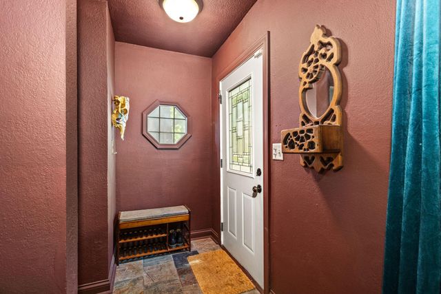 1042 Churchill Street, Saint Paul, MN 55103