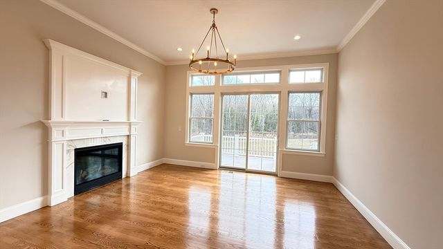 16 Powder House Lane 4, Walpole, MA 02032