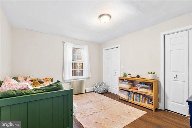 222 S RALEIGH ST, Martinsburg, WV 25401