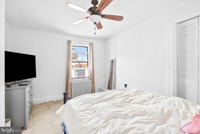 222 S RALEIGH ST, Martinsburg, WV 25401