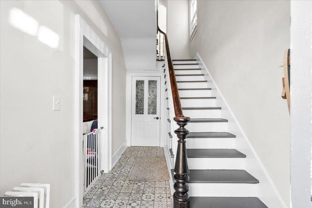 222 S RALEIGH ST, Martinsburg, WV 25401