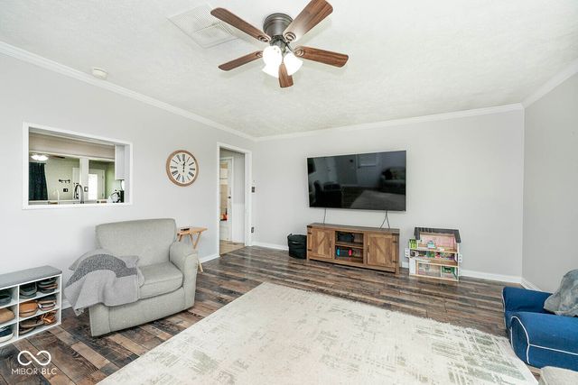 5469 W Village Drive, New Palestine, IN 46163