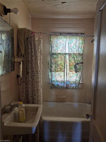 1603 Connor Place, High Point, NC 27260