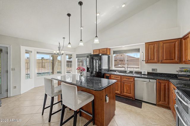 7509 W MESCAL Street, Peoria, AZ 85345