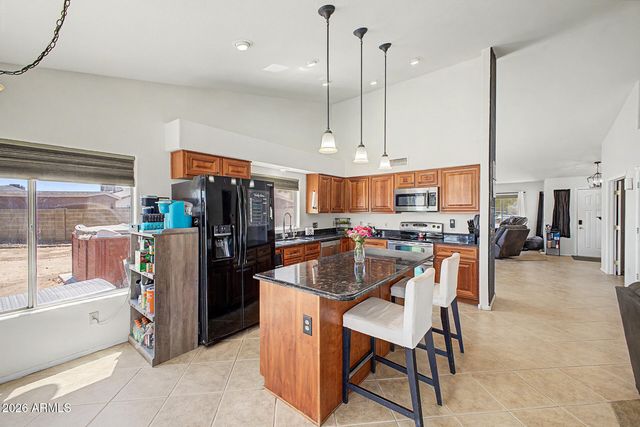 7509 W MESCAL Street, Peoria, AZ 85345