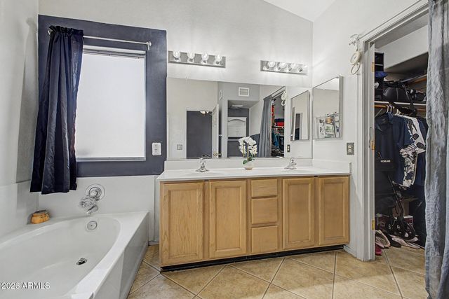 7509 W MESCAL Street, Peoria, AZ 85345