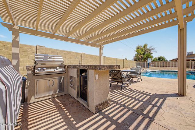 7509 W MESCAL Street, Peoria, AZ 85345