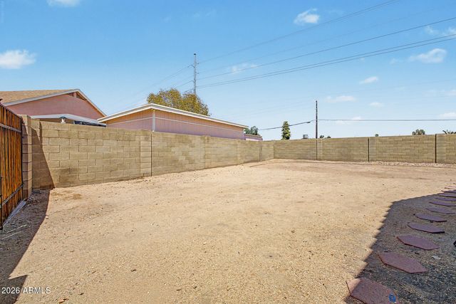 7509 W MESCAL Street, Peoria, AZ 85345