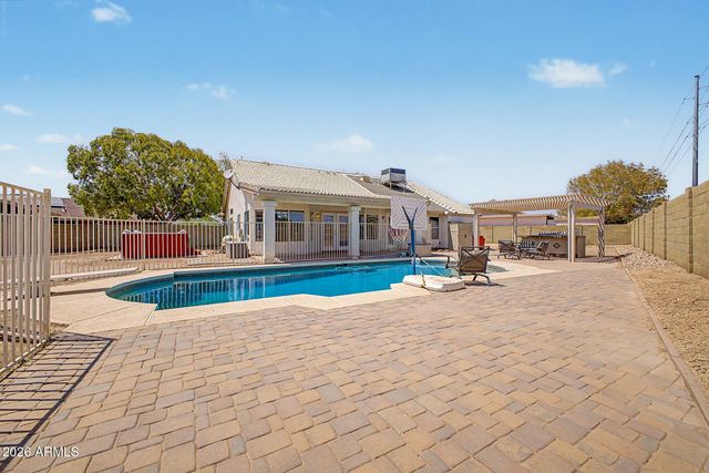 7509 W MESCAL Street, Peoria, AZ 85345