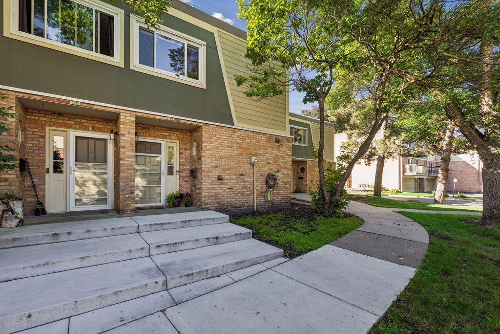 7227 W Franklin Avenue, Saint Louis Park, MN 55426 — exterior