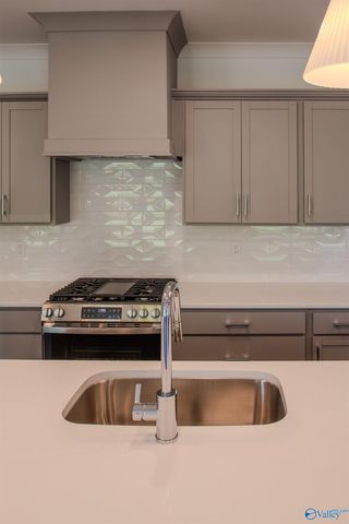 21766 Hemlock Drive, Athens, AL 35613