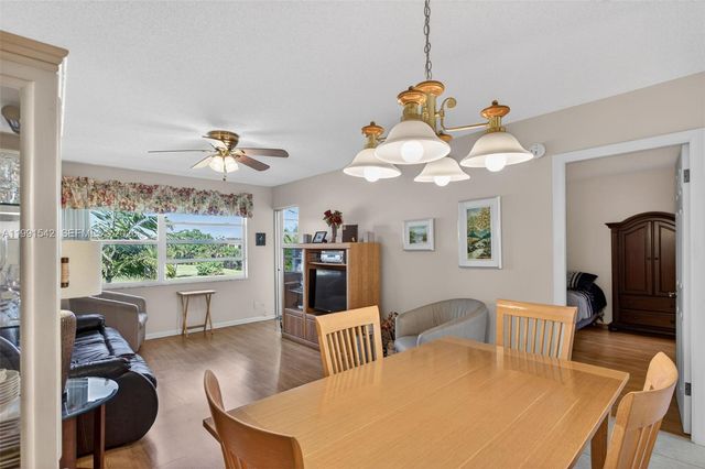 4299 NW 16th St 202, Lauderhill, FL 33313