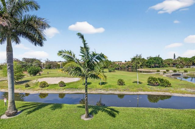 4299 NW 16th St 202, Lauderhill, FL 33313