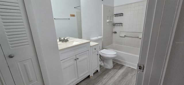 3814 BAY CLUB CIRCLE 204, Kissimmee, FL 34741