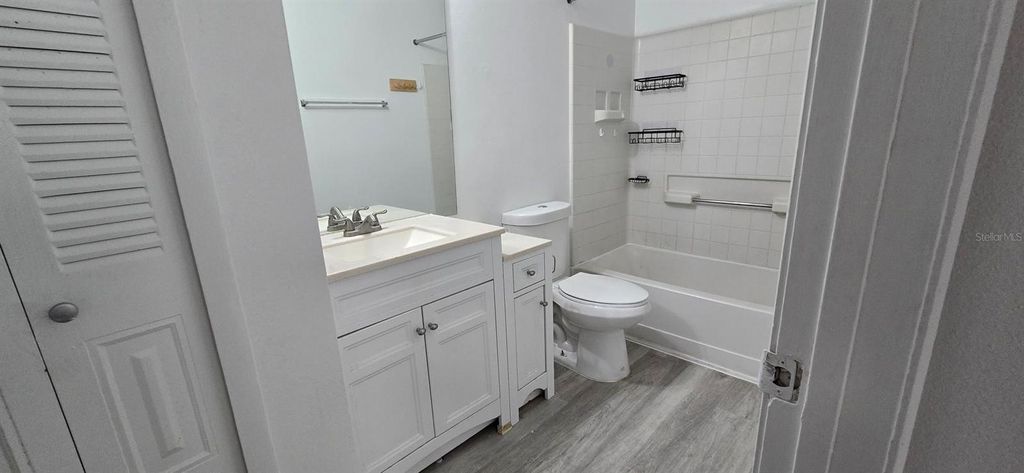 Image 14 of property listing at 3814 BAY CLUB CIRCLE 204, Kissimmee, FL 34741