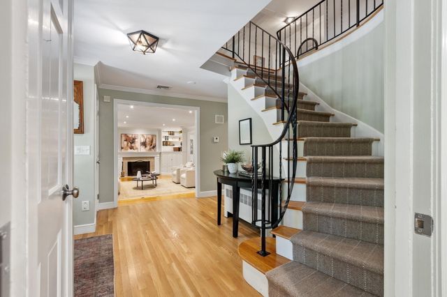 111 Old Pickard Rd, Concord, MA 01742