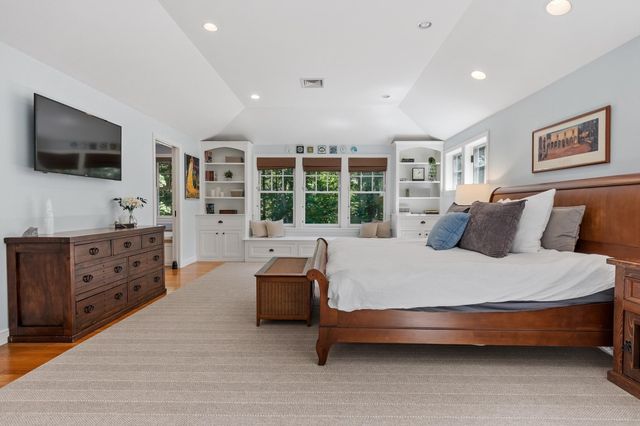 111 Old Pickard Rd, Concord, MA 01742
