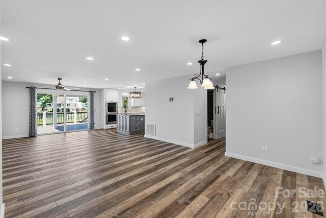 21200 Rio Oro Drive, Cornelius, NC 28031