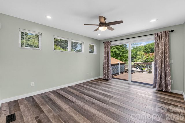21200 Rio Oro Drive, Cornelius, NC 28031