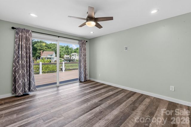 21200 Rio Oro Drive, Cornelius, NC 28031