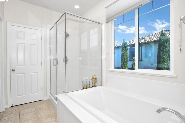 252 Coolcrest Dr, Oakley, CA 94561