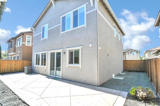 252 Coolcrest Dr, Oakley, CA 94561