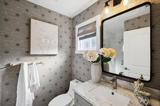 1318 Sierra Street, Redwood City, CA 94061