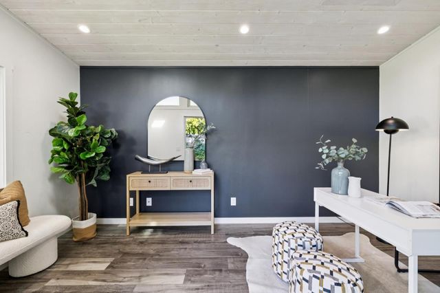 1318 Sierra Street, Redwood City, CA 94061