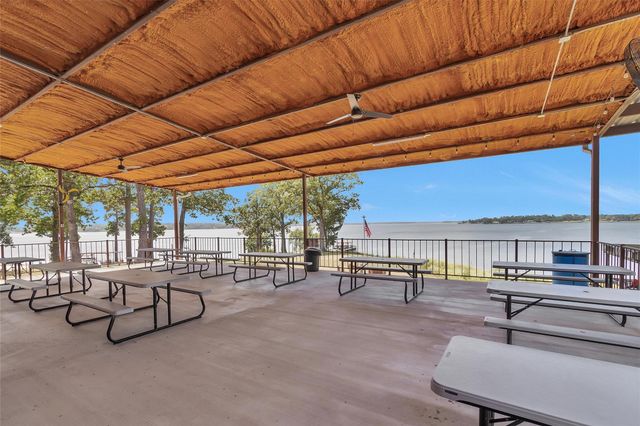 308 N Point Drive, Trinity, TX 75862