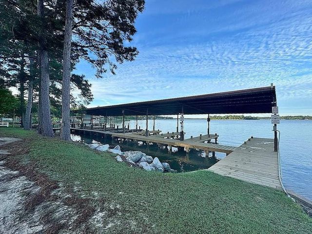 308 N Point Drive, Trinity, TX 75862