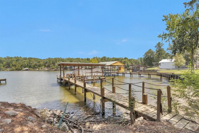 308 N Point Drive, Trinity, TX 75862
