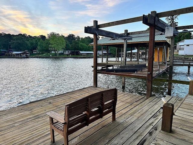 308 N Point Drive, Trinity, TX 75862