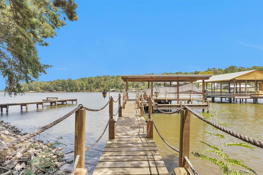 308 N Point Drive, Trinity, TX 75862