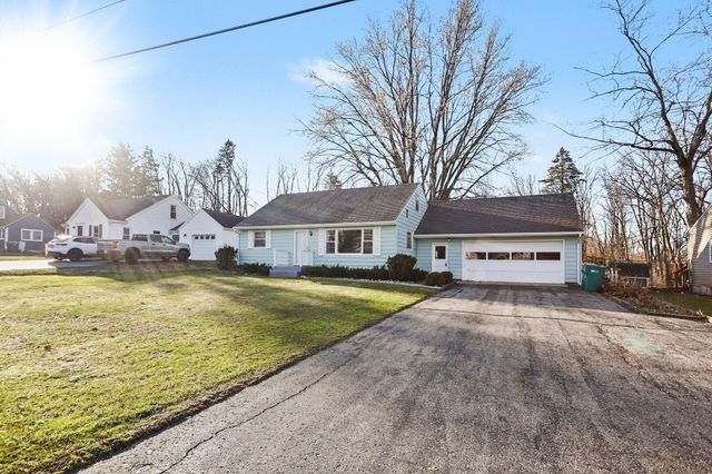 1420 Friendly Avenue, Portage, MI 49002