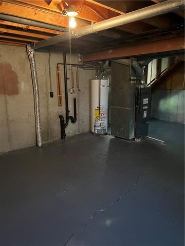 5424 Ditzler Avenue, Raytown, MO 64133