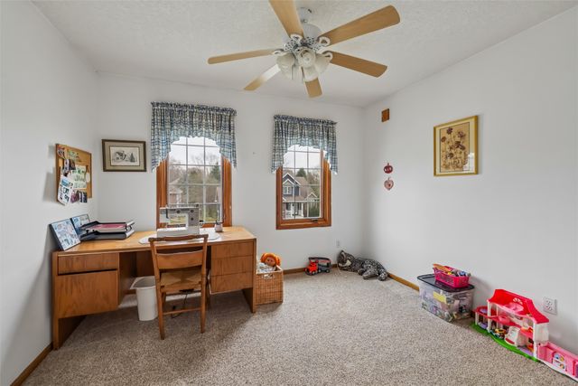 6832 Morningside Circle, Johnston, IA 50131