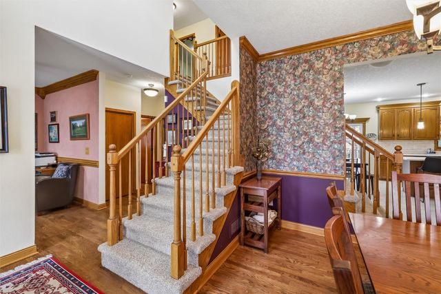 6832 Morningside Circle, Johnston, IA 50131