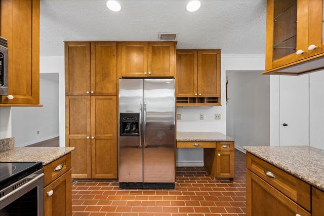 2508 Sawyer Drive, Seabrook, TX 77586