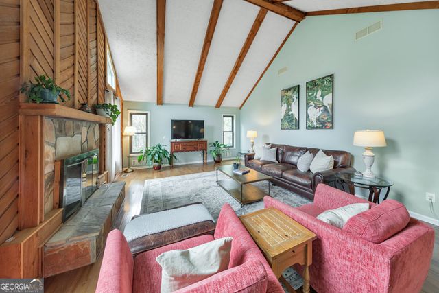 1941 O Shea Lane, Marietta, GA 30062