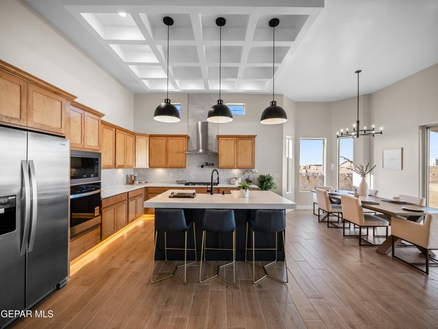 709 Tranquil Court, Horizon City, TX 79928