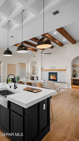 709 Tranquil Court, Horizon City, TX 79928