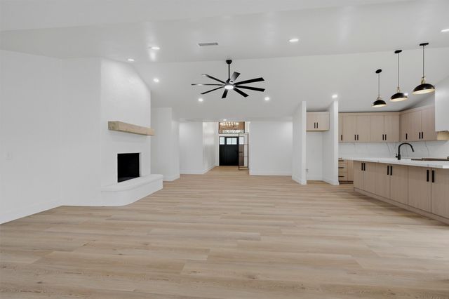 410 Arkansas Road, Sadler, TX 76264