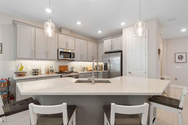 4833 SAN MARTINO DRIVE, Wesley Chapel, FL 33543