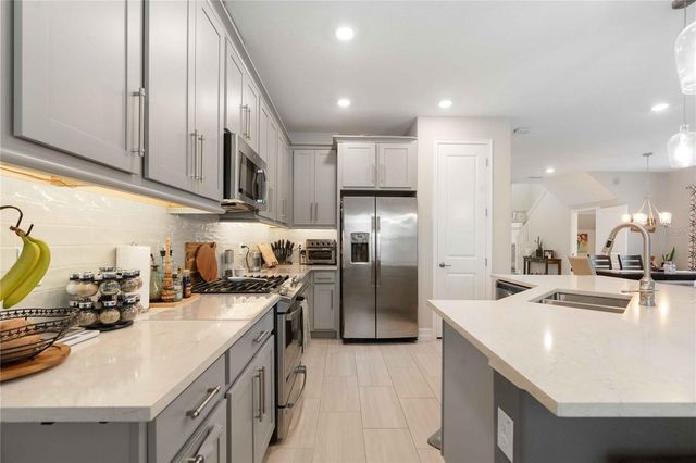 4833 SAN MARTINO DRIVE, Wesley Chapel, FL 33543